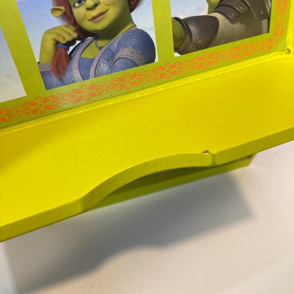 Dreamworks Shrek Game Castle Wooden Board Drawer With 8 Games + Box 2006 - Picture 4 of 16